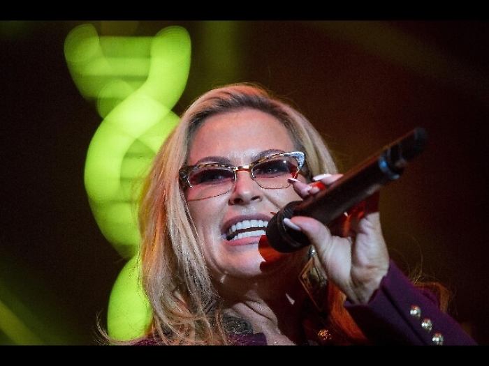 Anastacia al Concerto Natale in Vaticano