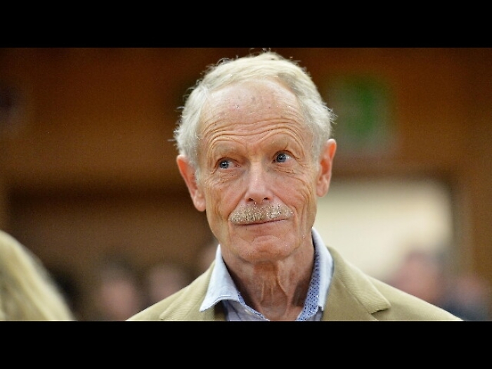 Gas: Erri De Luca, Tap va sabotata