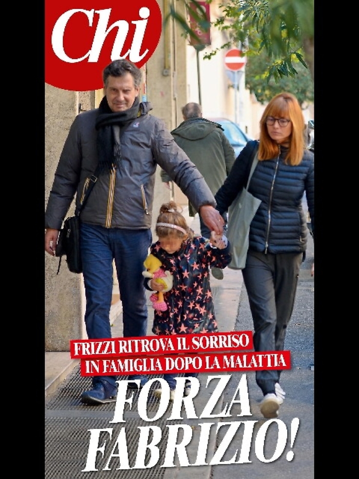 Fabrizio Frizzi a passeggio: le foto su Chi