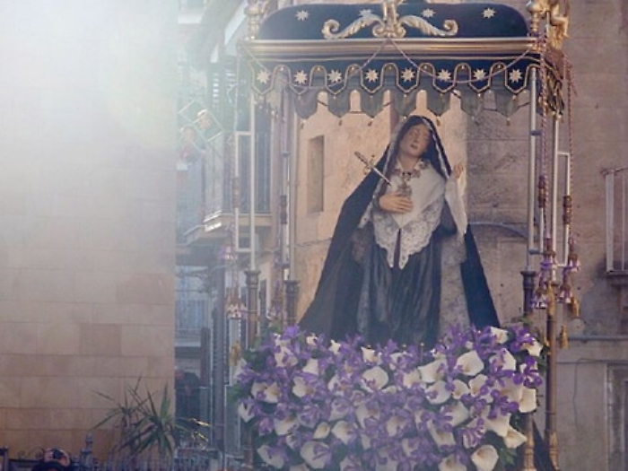 Enna, sedici confrati aprono i riti della Settimana Santa