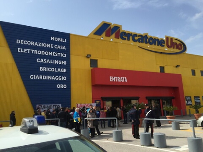 Mercatone Uno, a Misterbianco lo spettro dei licenziamenti