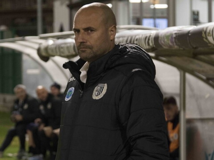 Sicula Leonzio, &egrave; notte fonda: mister Bianco si dimette