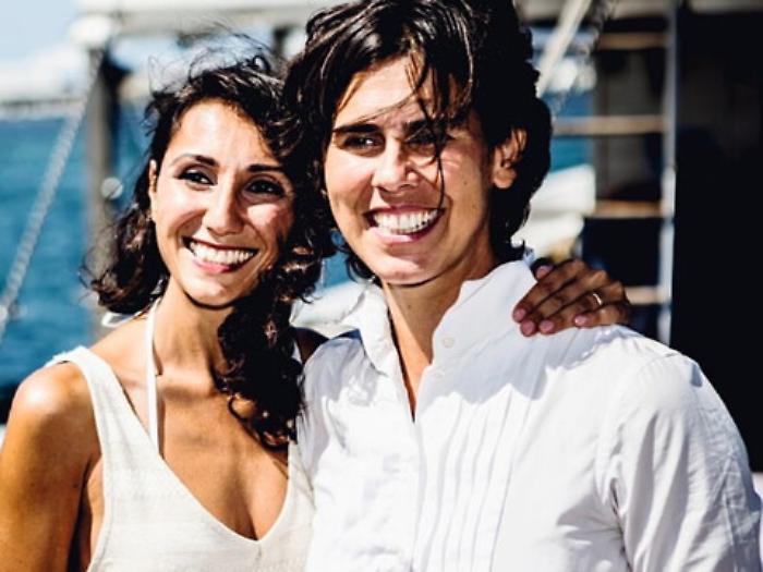 Milano-Pantelleria, con un volo di sola andata Alessandra e Patrizia hanno invertito la rotta della vita