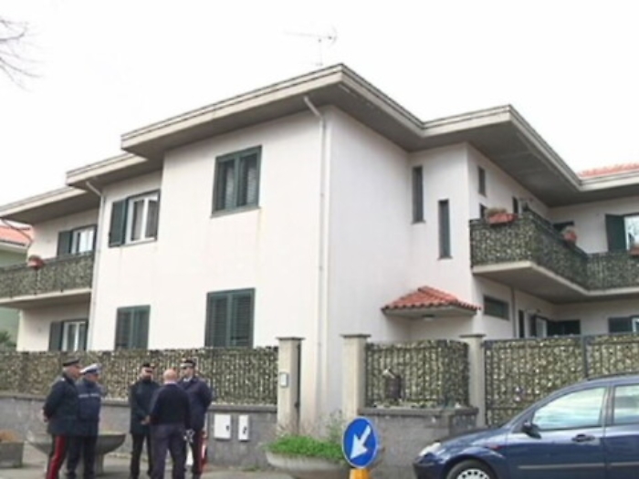 Pedara, sigili a una casa per anziani totalmente abusiva