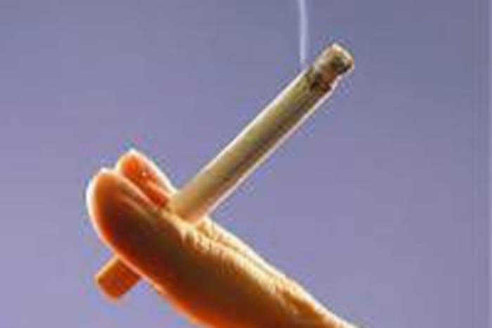 Sempre meno fumatori in Italia (ma sono ancora troppi)