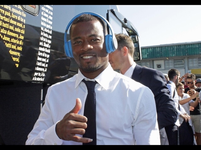 Juve: ufficiale cessione Evra Marsiglia