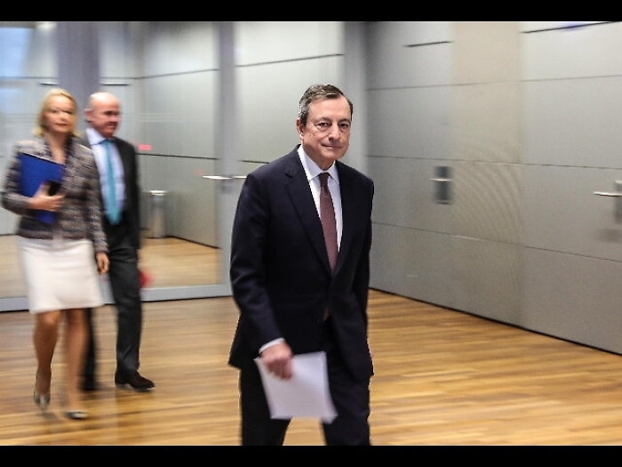 Cambi: euro poco mosso a 1,1313 dollari