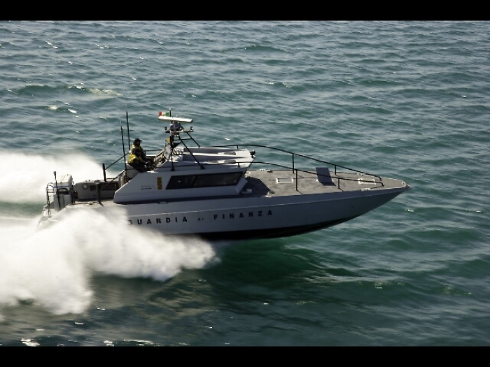 Carico di 110 chili di cocaina diretto a Palermo sequestrato dalla Gdf di Catania a Salerno