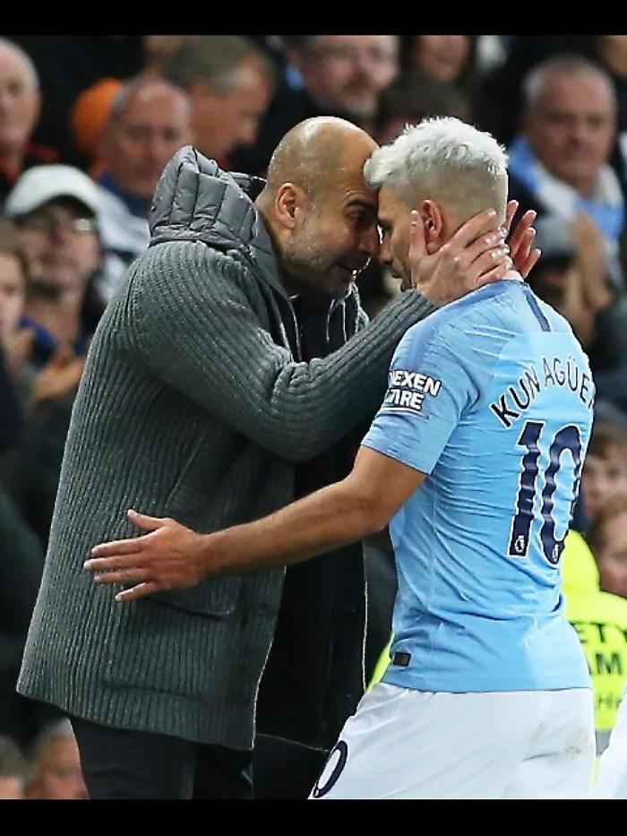 City stende lo United e torna primo