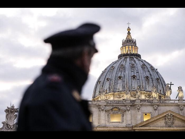 Pasqua: 80mila fedeli in piazza S.Pietro