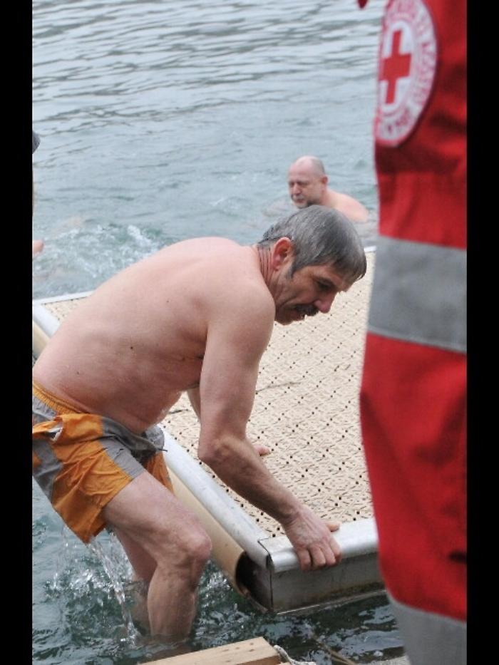 'Orsi Polari' si tuffano nel Po