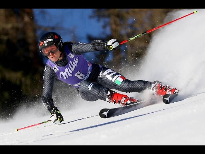 Goggia 2/a in discesa Cortina, vince Gut