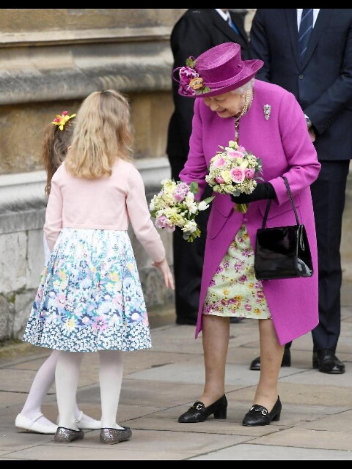 Pasqua: regina, William e Kate a messa
