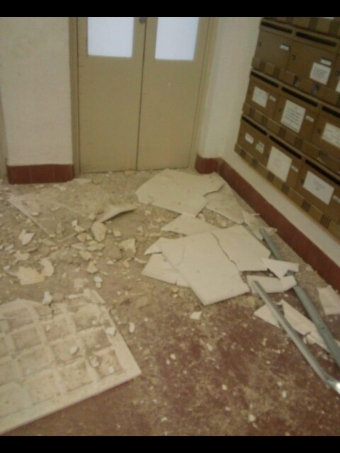 Gi&ugrave; porzione terrazzo tribunale Arezzo