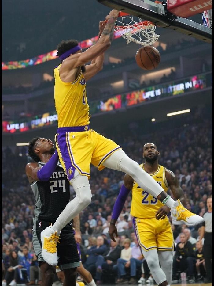 Nba: G.State ok, agli Spurs derby Texas