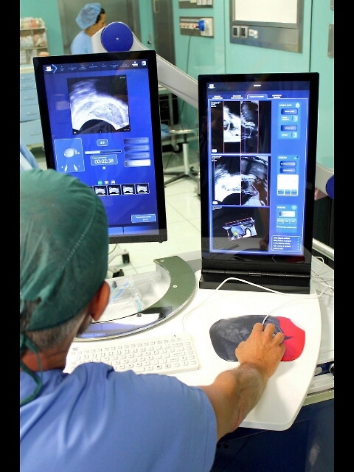 Tumori inesistenti: Ordine apre indagine