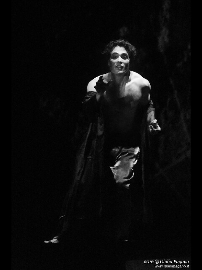 "Dorian Gray", a teatro con firma Cardin