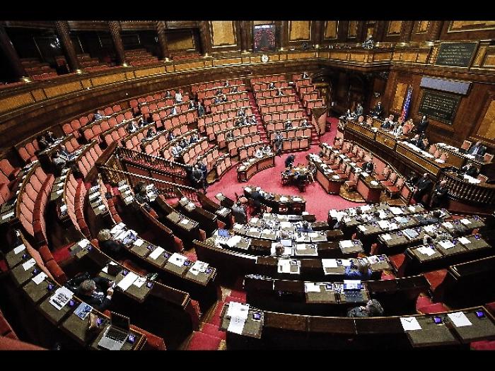 Terremoto: governo chiede fiducia