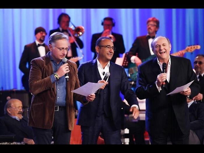 Bonolis-Conti-Scotti al Costanzo Show