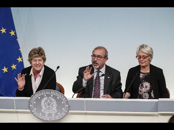 Manovra:sindacati,&egrave; carente su lavoro