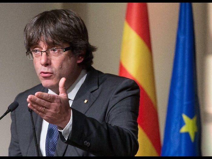 Puigdemont fren&ograve; per evitare 'massacro'