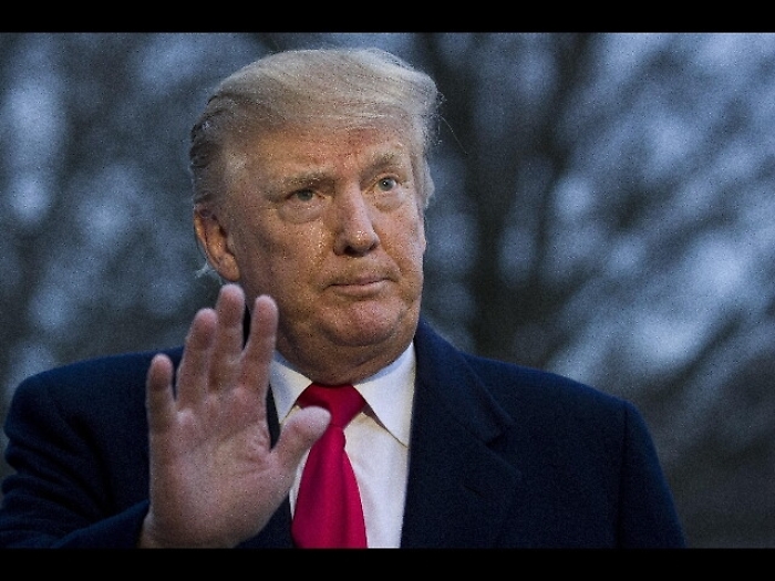 Casa Bianca per ora non valuta grazia