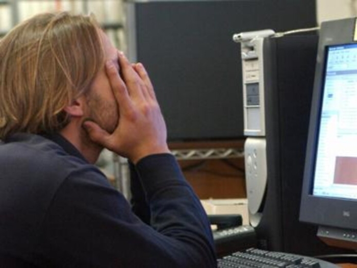 Oltre 12 mila suicidi in Italia, per esperti emergenza sottovalutata