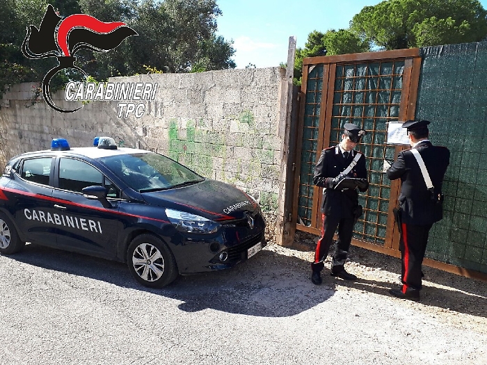 Siracusa, una piscina dove c'era una necropoli, sequestrata una villa all'interno del Parco archeologico