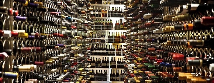 Trenta milioni evasi dalle accise sugli alcolici: 6 fermi tra Agrigento e il Nord