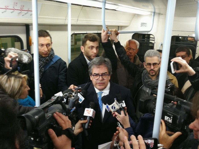 Catania, Bianco annuncia la sua ricandidatura: &laquo;C'&egrave; un lavoro da finire&raquo;