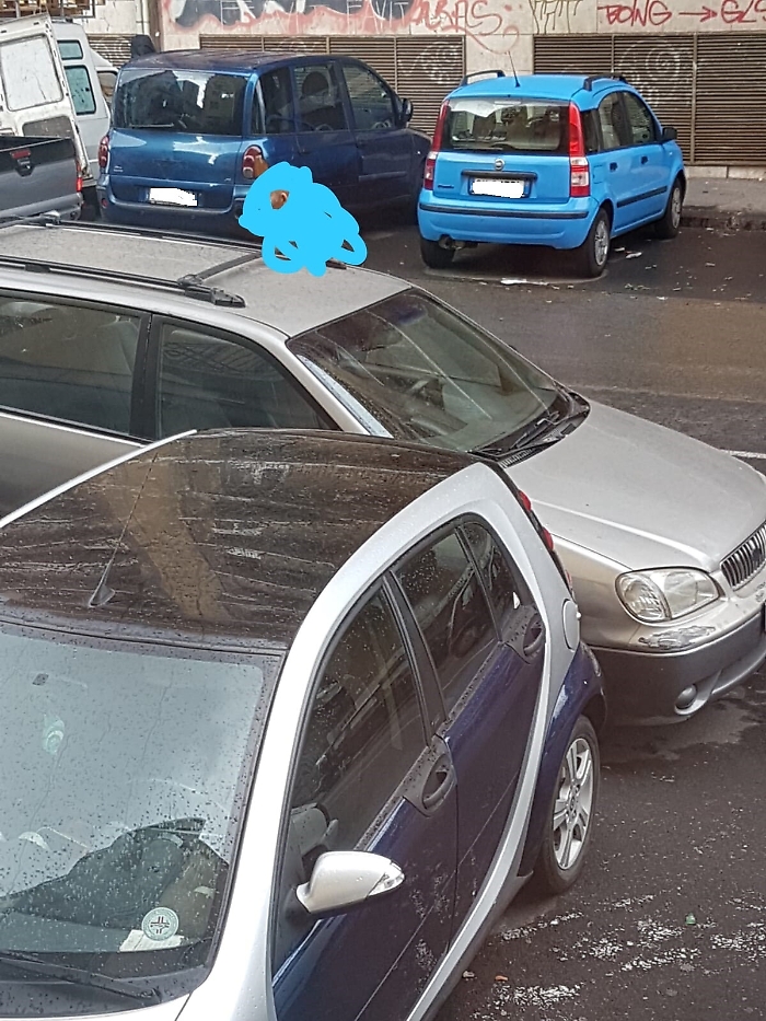 Catania, auto in doppia fila impedisce ad infermiera di andare a lavorare