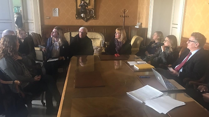 Caltanissetta, scuole superiori al buio e al gelo