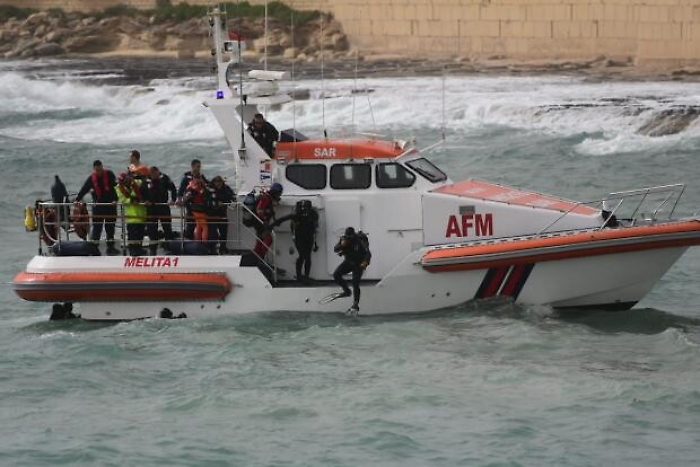 Affonda peschereccio di Siracusa: un morto e un disperso, due in salvo