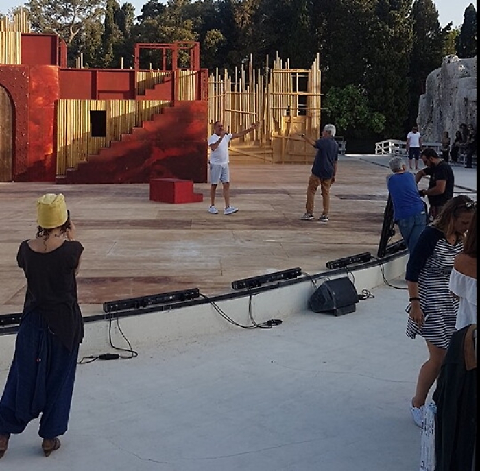 Lisistrata, il debutto di Tullio Solenghi nella cavea del teatro di Siracusa
