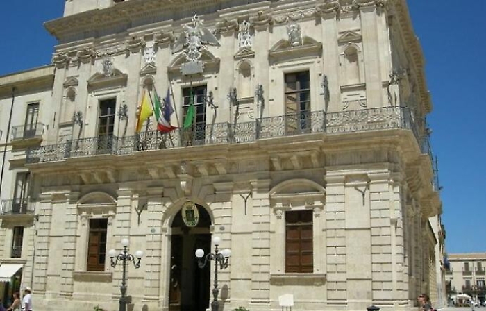 Abuso d'ufficio, a giudizio ex consiglieri comunali e imprenditori a Siracusa