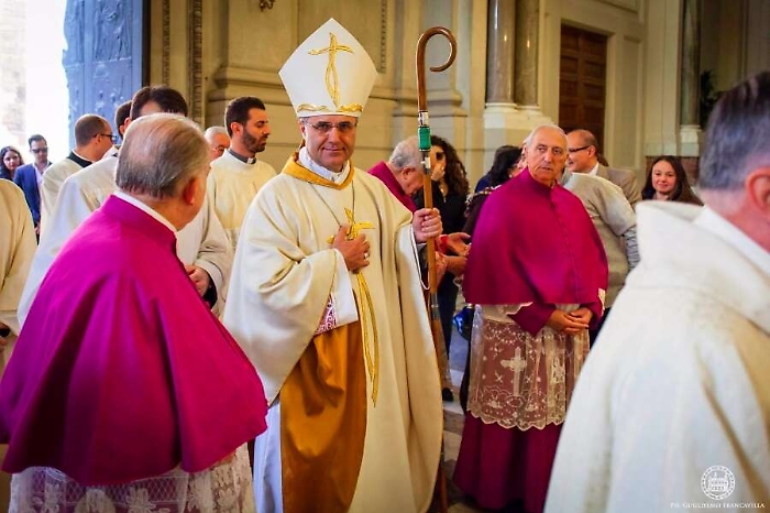 Festino Santa Rosalia, arcivescovo cita Berlinguer e Moro nella sua omelia