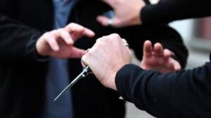 Bagheria, tabaccaio ferito e rapinato dell'incasso della giornata