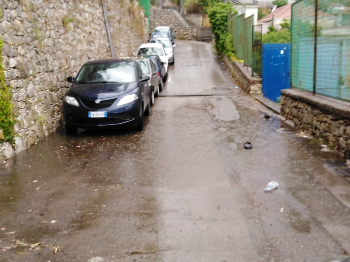 Taormina: viale Italia non percorribile quando piove 