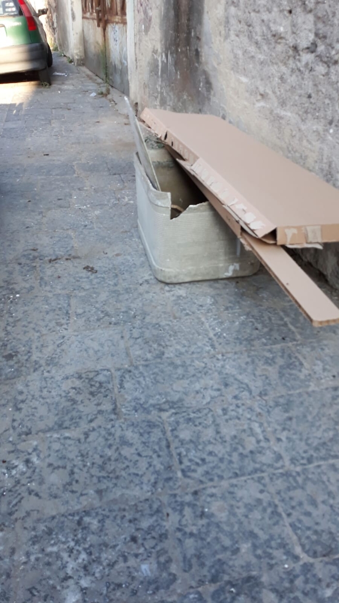 Catania: pericolo amianto.