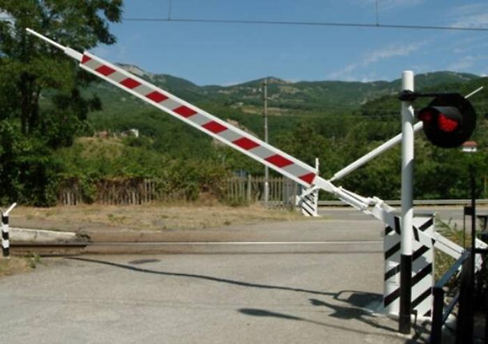 Sicilia, stanziati 53 milioni  per eliminare 20 passaggi a livello: ecco dove