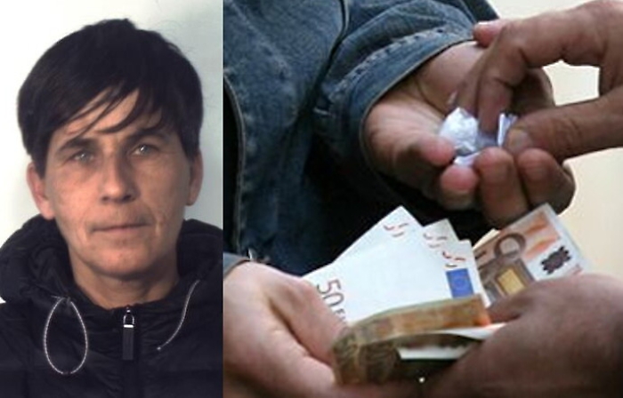 Catania, sorpresa a spacciare con un minorenne: arrestata