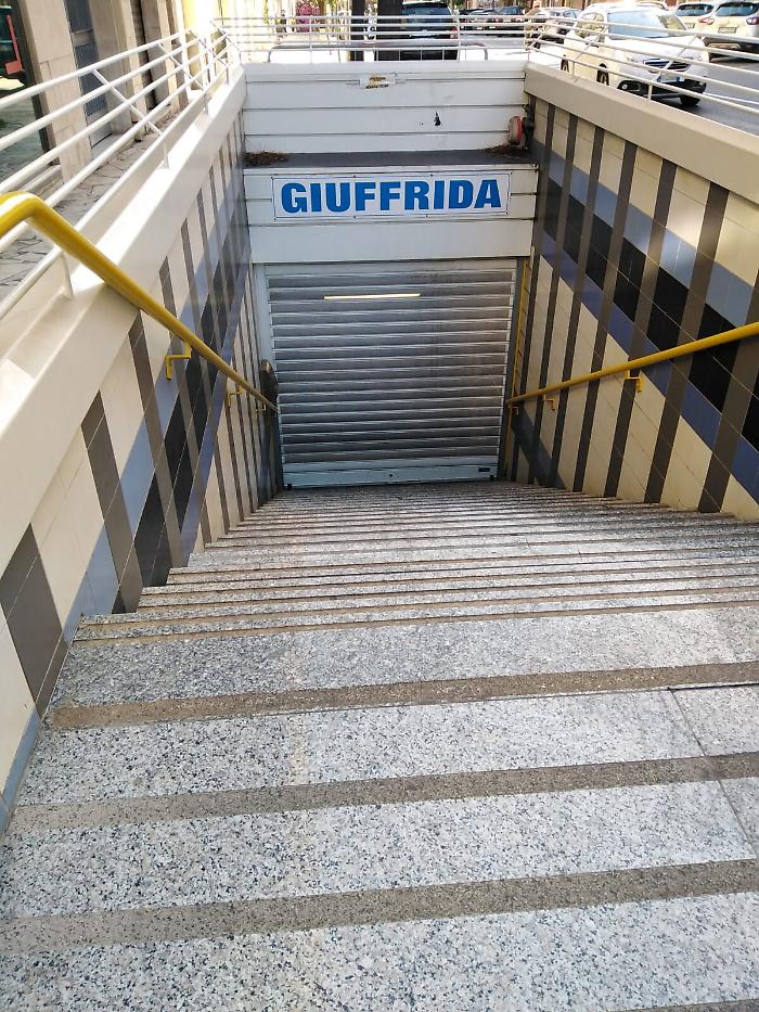 Catania: "E' una vergogna la metro chiusa il giorno di Natale"