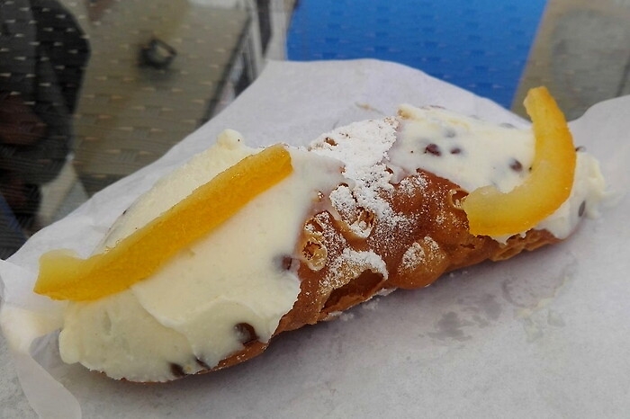 In Sicilia nasce "Ruggero" il cannolo dalla scorza che non rammollisce 