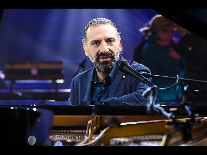 Bollani suona con Filarmonica di Bologna
