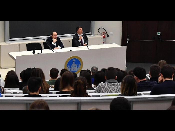 Renzi, sul referendum ci giochiamo molto