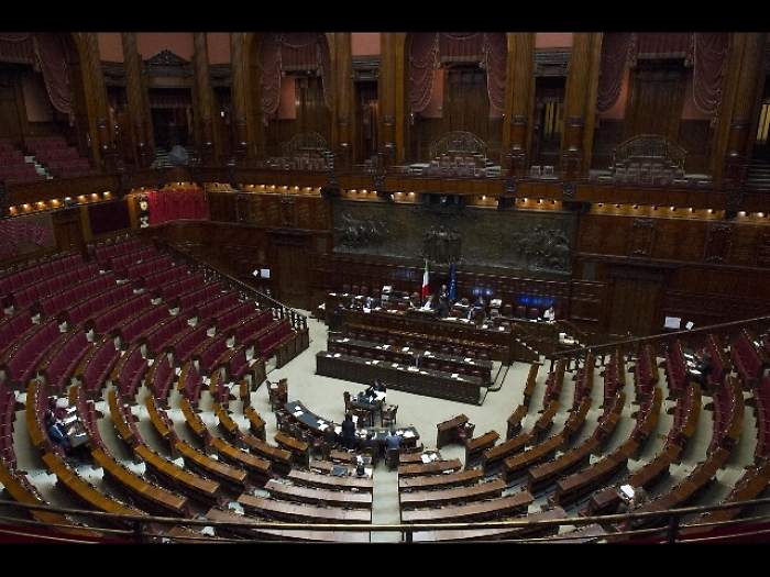 Camera: s&igrave; a consuntivo e bilancio 2016