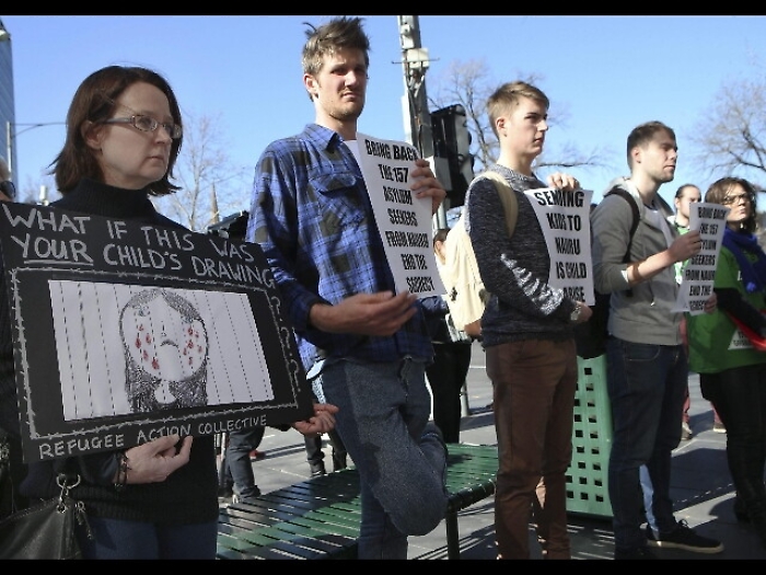 Migranti: rapporto, abusi in Australia