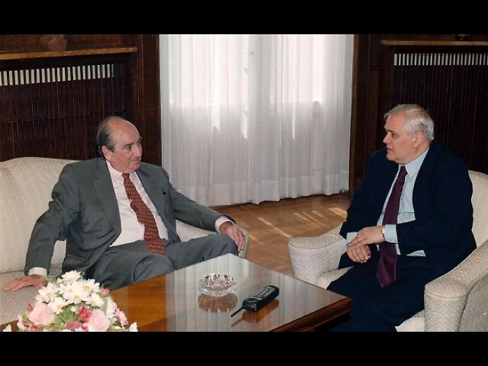 Grecia: morto ex premier Mitsotakis