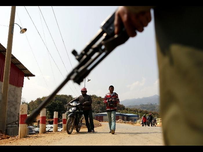 Birmania: ribelli uccidono 19 civili