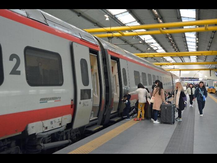 Bologna, evacuata stazione Alta velocit&agrave;